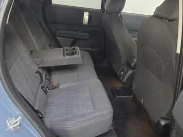 MINI Cooper C Countryman Essential Trim Paket S HUD