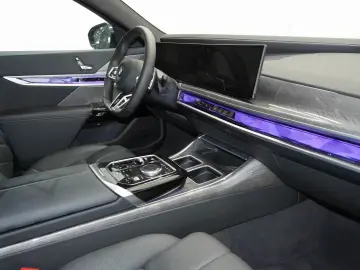 BMW 740d xDrive Limousine