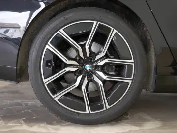 BMW 740d xDrive Limousine