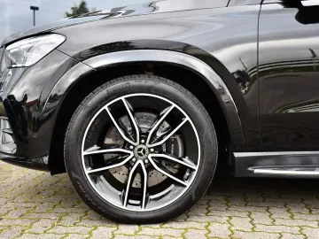 MERCEDES-BENZ GLE 450 d 4M AMG -PAKET Pano Head Up Burmester