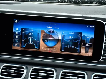 MERCEDES-BENZ GLE 450 d 4M AMG -PAKET Pano Head Up Burmester