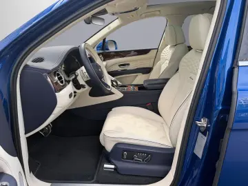 BENTLEY Bentayga Azure HYBRID BENTLEY BERLIN