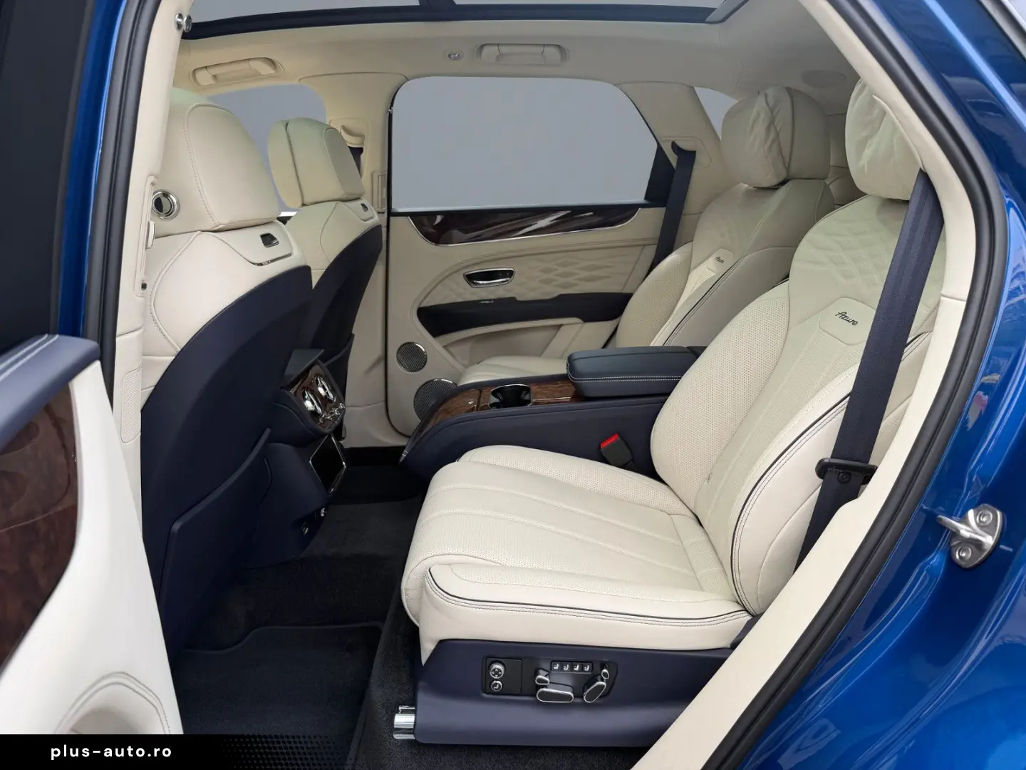 BENTLEY Bentayga Azure HYBRID BENTLEY BERLIN