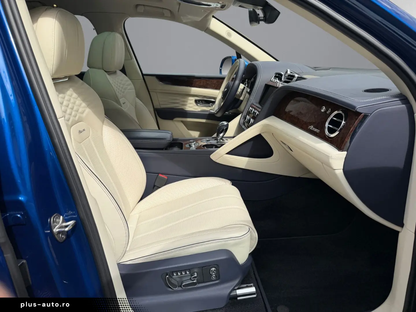 BENTLEY Bentayga Azure HYBRID BENTLEY BERLIN