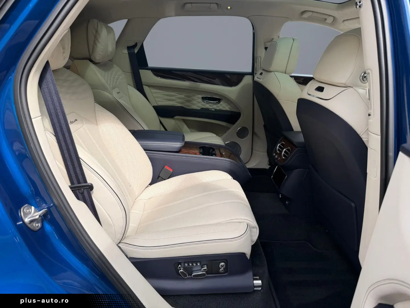 BENTLEY Bentayga Azure HYBRID BENTLEY BERLIN