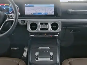 MERCEDES-BENZ G 450 d Exclusive Night Burmester