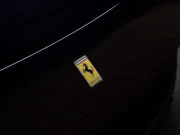 FERRARI Purosangue 6.5 V12 Carbon Burmester Atelier Mass