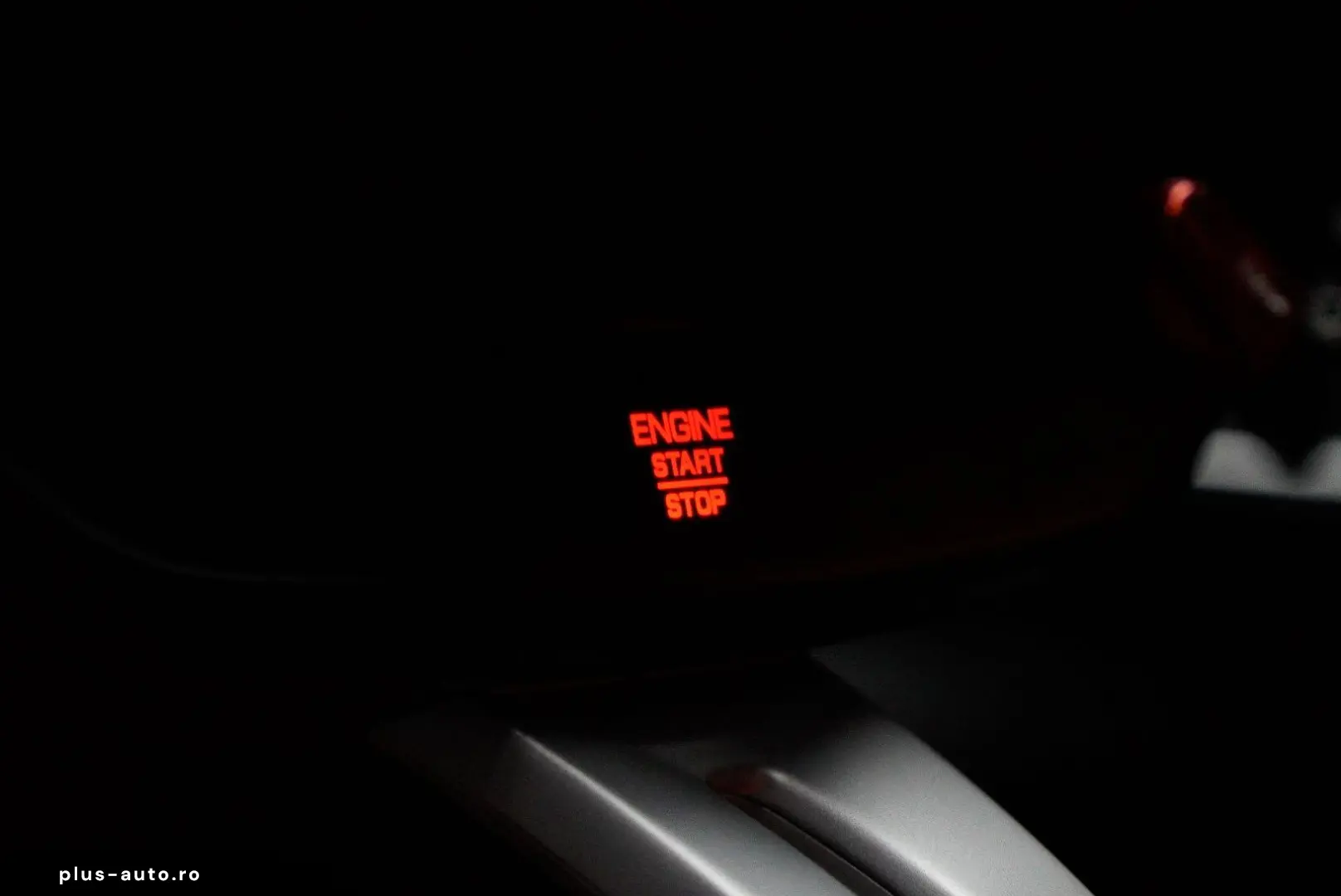 FERRARI Purosangue 6.5 V12 Carbon Burmester Atelier Mass