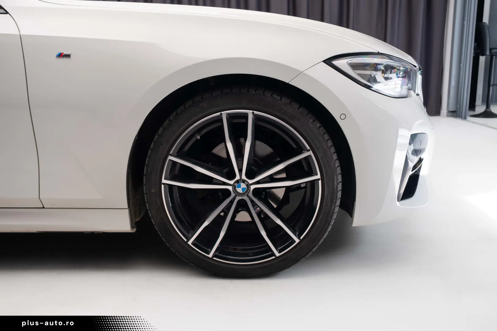 BMW 320d xDrive M Sport   H&K