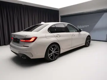 BMW 320d xDrive M Sport   H&K
