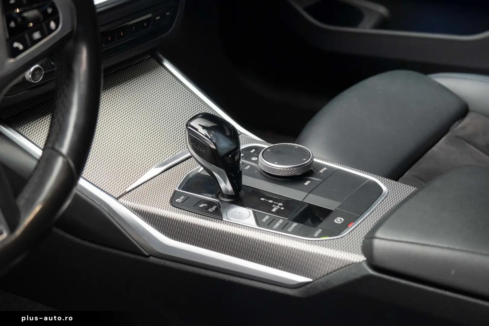 BMW 320d xDrive M Sport   H&K