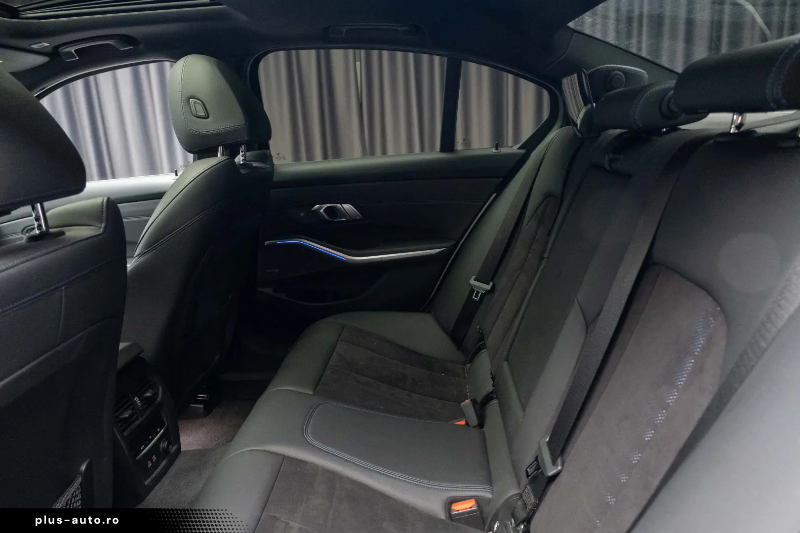 BMW 320d xDrive M Sport   H&K