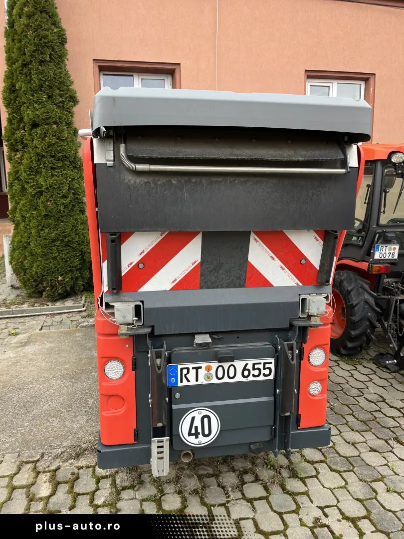 Hako CITYMASTER 1600 4x4 Maturatoare cu Aspirator