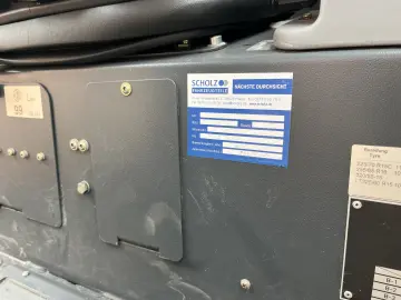 Hako CITYMASTER 1600 4x4 Maturatoare cu Aspirator