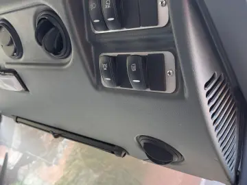 Hako CITYMASTER 1600 4x4 Maturatoare cu Aspirator