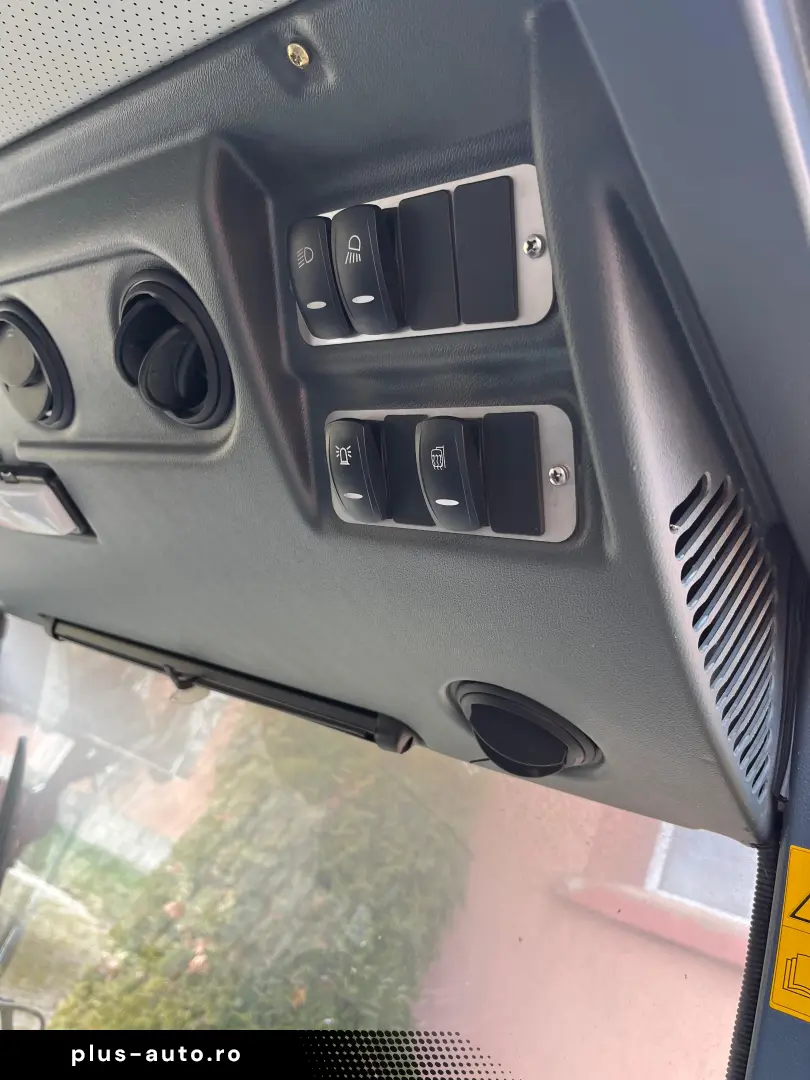 Hako CITYMASTER 1600 4x4 Maturatoare cu Aspirator