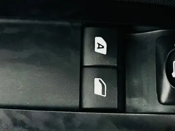 PEUGEOT 2008 2016 1.6D E6 Garantie 12 Luni Rate Avans 0 Doar