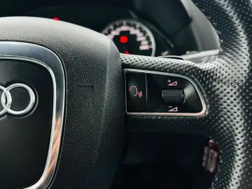 AUDI Q5 2010 2.0D E4 4X4 Garantie 12 Luni Rate Avans 0 Doar