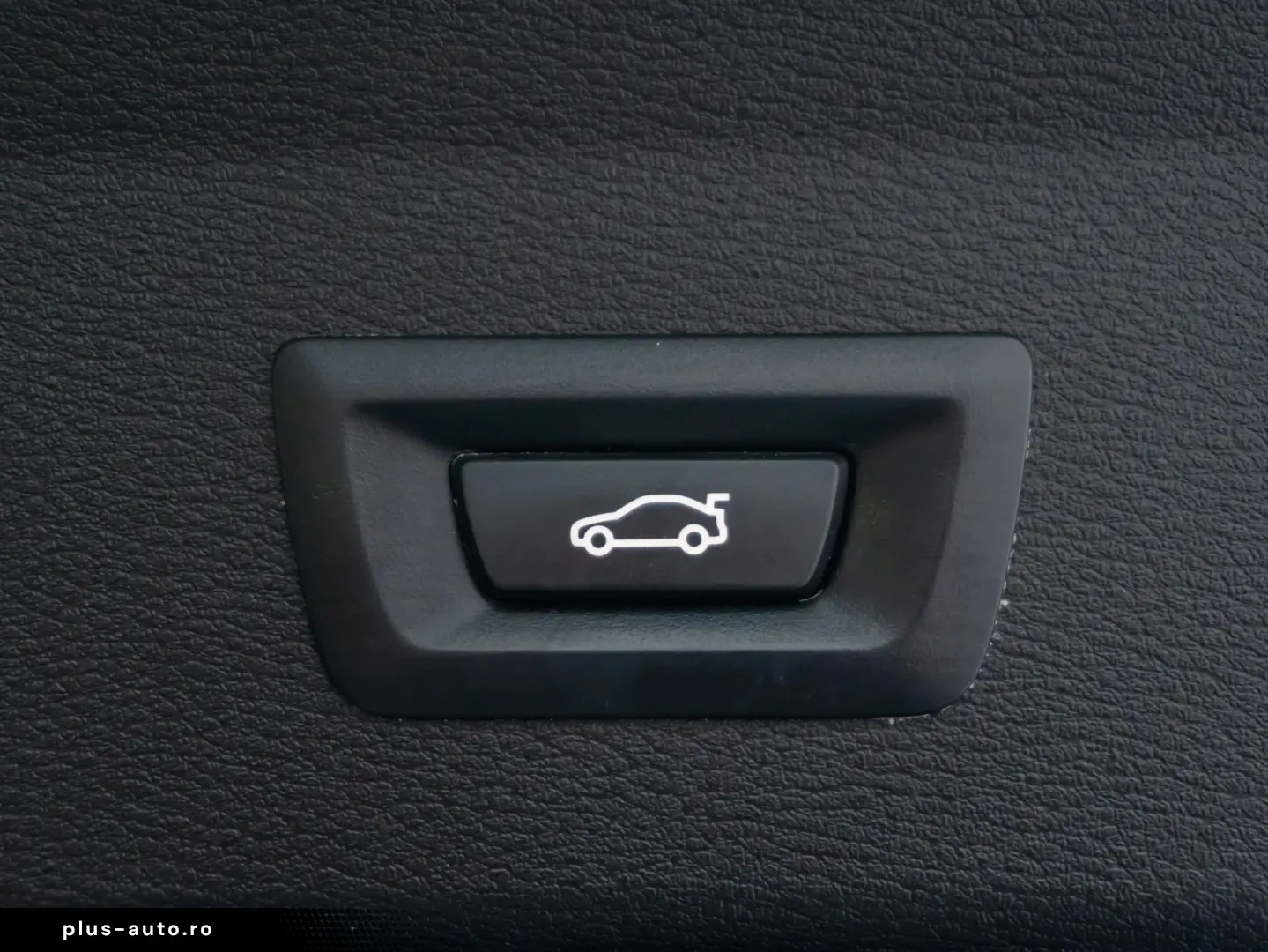 BMW X1 • 18D • XDRIVE • Sport Line Credit Rate