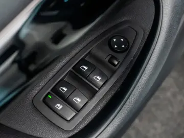 BMW X1 • 18D • XDRIVE • Sport Line Credit Rate