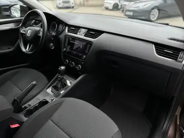 Skoda Octavia 2.0TDI DSG LED Keyless Carplay