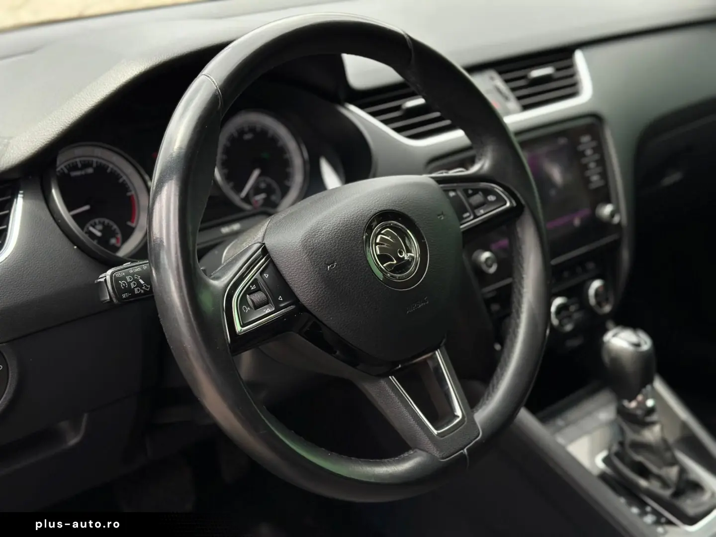 Skoda Octavia 2.0TDI DSG LED Keyless Carplay