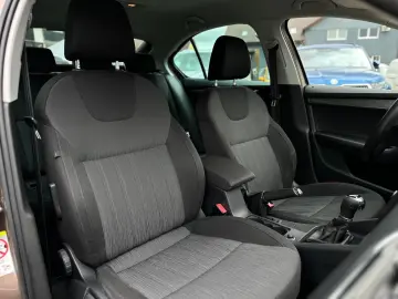 Skoda Octavia 2.0TDI DSG LED Keyless Carplay