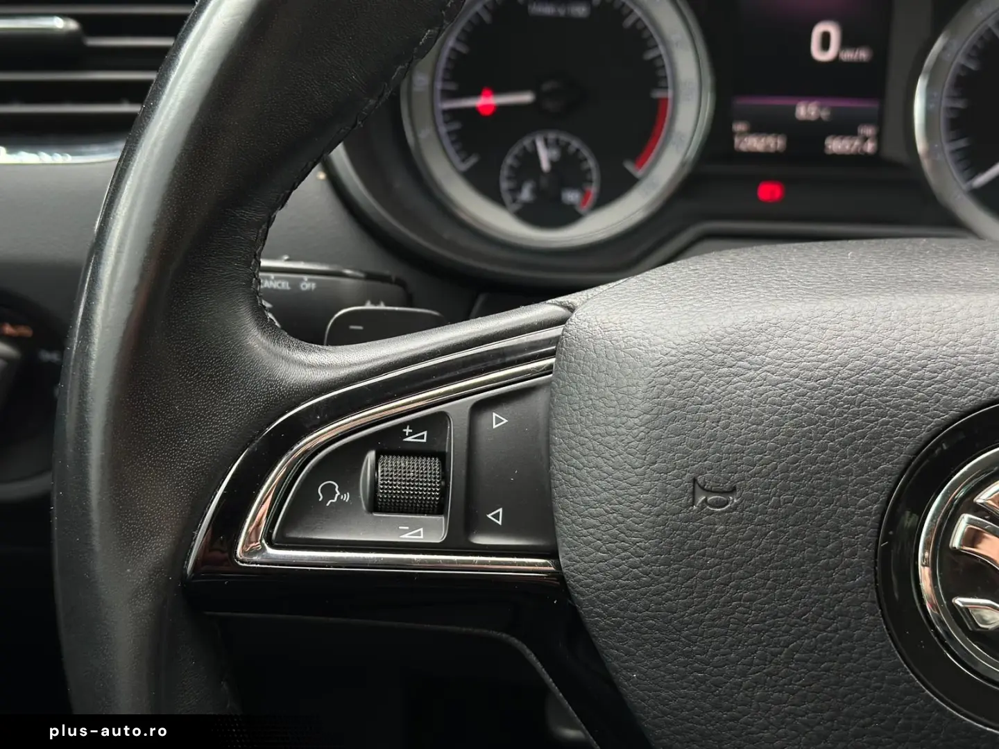 Skoda Octavia 2.0TDI DSG LED Keyless Carplay