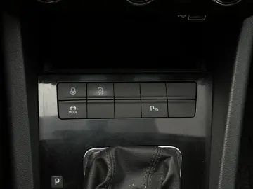 Skoda Octavia 2.0TDI DSG LED Keyless Carplay