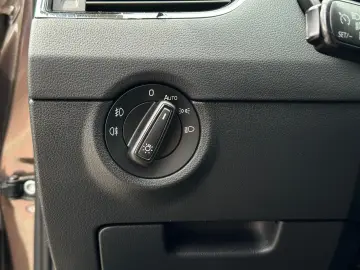 Skoda Octavia 2.0TDI DSG LED Keyless Carplay