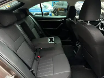 Skoda Octavia 2.0TDI DSG LED Keyless Carplay