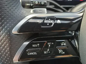 Mercedes-Benz GLC 300 d 4MATIC 269 CP MHEV