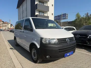 Volkswagen Transporter 2.0 TDI  9 Locuri 84 CP Climatronic C