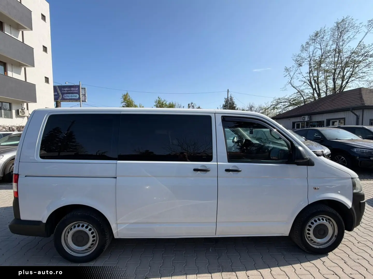 Volkswagen Transporter 2.0 TDI  9 Locuri 84 CP Climatronic C