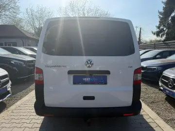 Volkswagen Transporter 2.0 TDI  9 Locuri 84 CP Climatronic C