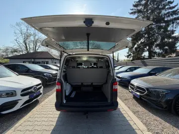 Volkswagen Transporter 2.0 TDI  9 Locuri 84 CP Climatronic C