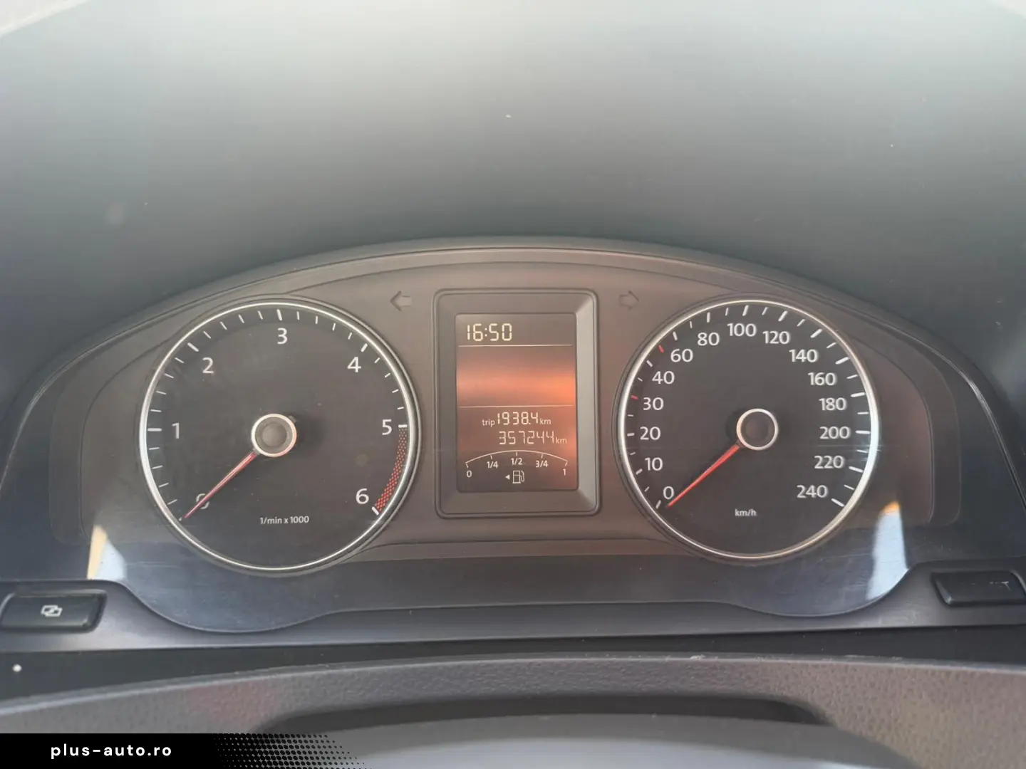 Volkswagen Transporter 2.0 TDI  9 Locuri 84 CP Climatronic C