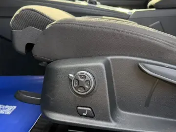 Audi A4-Allroad Gen-B9-2016