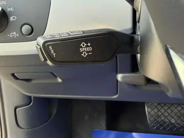 Audi A4-Allroad Gen-B9-2016