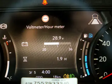 Isuzu M21 - Prelata laterale culisante