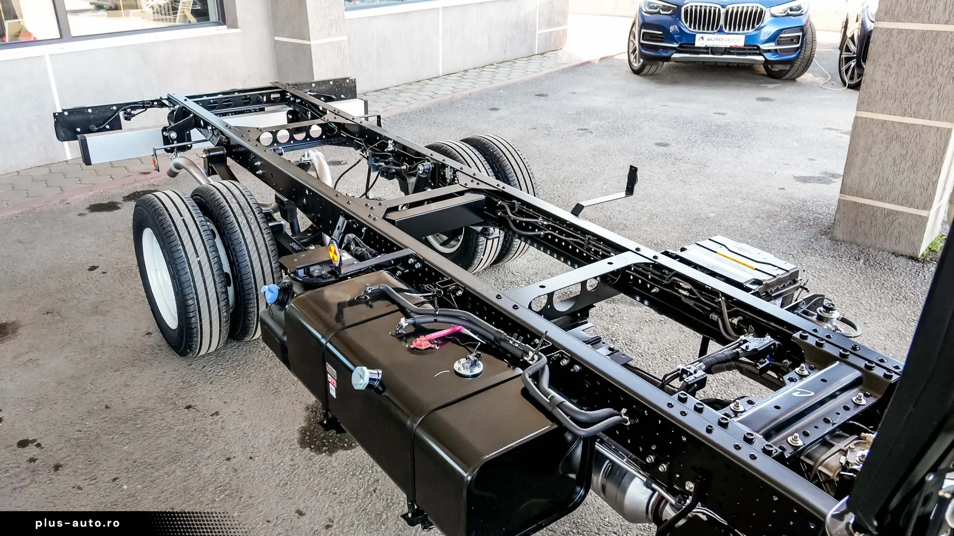 ISUZU M21 - 0% Dobanda in primele 12 luni de leasings