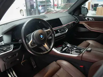 BMW X5 40i M Paket  Panoramic  Head-Up Display  Laser