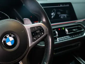 BMW X5 40i M Paket  Panoramic  Head-Up Display  Laser