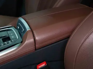 BMW X5 40i M Paket  Panoramic  Head-Up Display  Laser