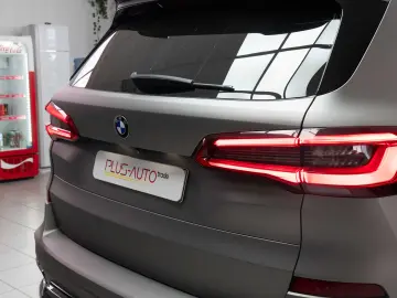 BMW X5 40i M Paket  Panoramic  Head-Up Display  Laser