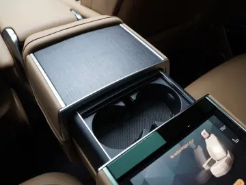 LAND ROVER RangeRover Autobiography D350 Shadow Standheizug