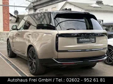 LAND ROVER Range Rover P550e Hybrid Autobiography Shadow