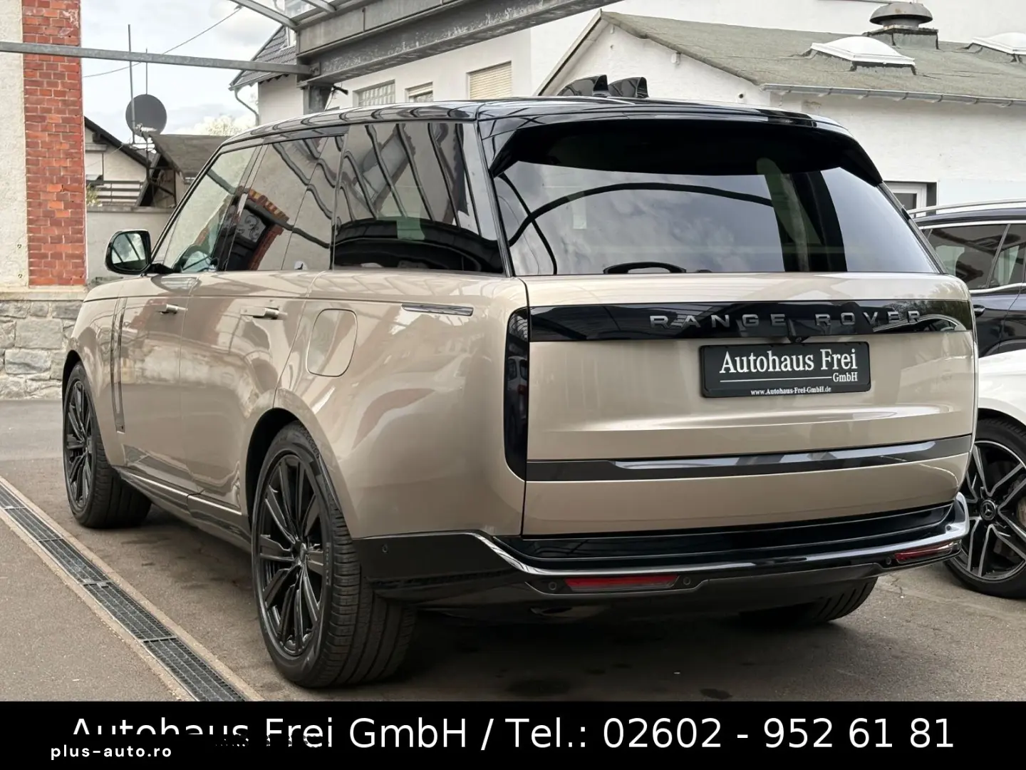 LAND ROVER Range Rover P550e Hybrid Autobiography Shadow