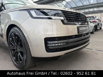 LAND ROVER Range Rover P550e Hybrid Autobiography Shadow