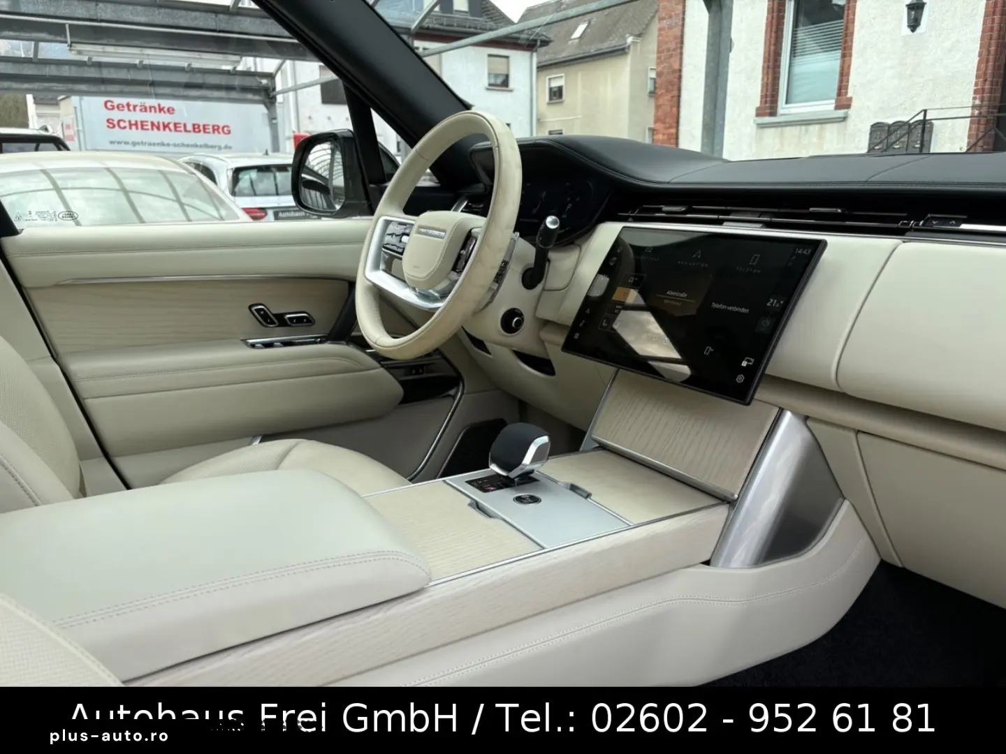 LAND ROVER Range Rover P550e Hybrid Autobiography Shadow